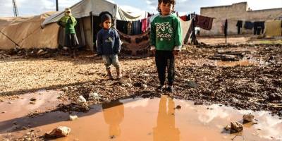 İdlib’de kış şartları kamplarda hayat koşullarını daha da zorlaştırdı