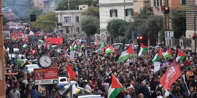 İtalya'da Filistin'e destek gösterilerine polis müdahalesi