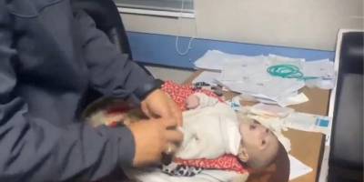 Gazze'de bebekler açlıktan ölmeye başladı
