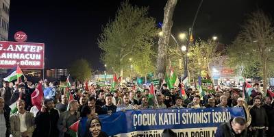 Kahramanmaraş'ta teravih sonrası Filistin yürüyüşü yapıldı