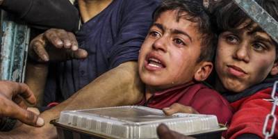 ABD Ulusal Kalkınma Ajansı Gazze'de kıtlığın başladığını kabul ederken, Beyaz Saray "eli kulağında" dedi