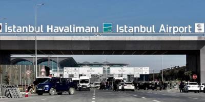 İkamet sahibi 4 Çeçen öğrenci neden havaalanında tutuluyor?