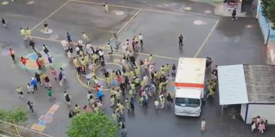 İlkokul öğrencileri boykotun önemini herkese hatırlattı!