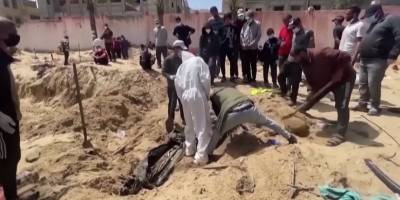 Gazze'deki toplu mezarda çocuk cesetleri bulundu