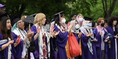 New York Üniversitesi mezuniyet töreninde Filistin'e destek protestosu
