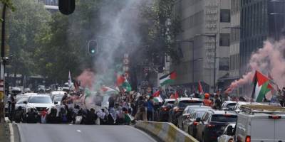 Filistin destekçilerine yönelik "orantısız güç kullanımı" için suç duyurusu