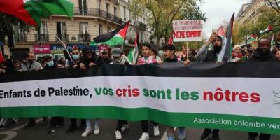 Fransa'da lise öğrencileri "Gazze'de ateşkes" çağrısıyla yürüdü