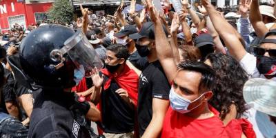 Tunus'ta Nahda Hareketi üyesi onlarca kişi gözaltına alındı