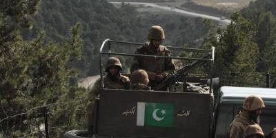 Pakistan ve Afganistan sınır güçleri arasında çatışma çıktı