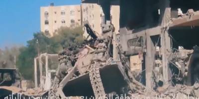 Kassam mücahitleri siyonist katilleri avlıyor