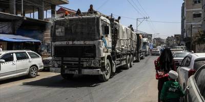 Mısır'dan Gazze'ye 281 yardım tırı geçti