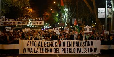 İspanya'da binlerce kişi 'Gazze'de soykırımı durdurun' diye yürüdü