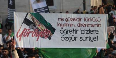 Grup Yürüyüş ezgileri Suriye kıyamının sesi ve soluğu oldu