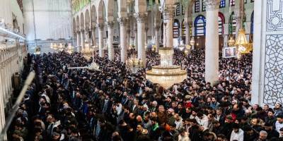 Şam Emevi Camii’nde bir cuma hutbesi