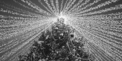 “Kim bir kavme benzemeye çalışırsa, o da onlardandır”