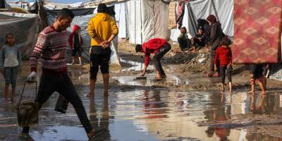 Gazzeliler katil İsrail’in saldırıları altında ikinci kışa giriyor