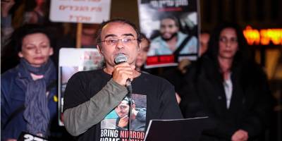 İsrailli esirin babası Netanyahu'nun 'savaş suçu işlediğini' söyledi