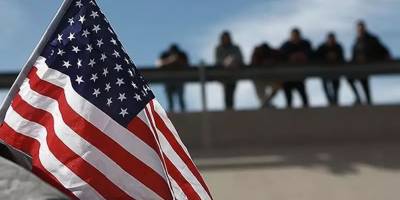 ABD: Göçmenlerin sınır dışı edildiği uçuşlar başladı