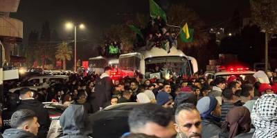 Hamas'tan esir takası kutlamalarında halka müdahale eden Abbas rejimine uyarı