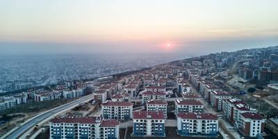 Deprem bölgesinde teslim edilen konut ve iş yeri sayısı 201 bin 580'e yükseldi