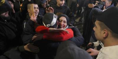 İsrail, Filistinli mahkûmların duygularını açıkça göstermelerini niçin engelliyor?