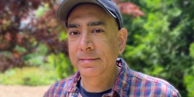 İsviçre Electronic Intifada’dan Ali Abunimah'ı sınır dışı etti