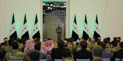 Suriye’de 18 silahlı örgüt kendini feshedip orduya katıldı