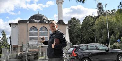 İslam düşmanı Paludan, Türk Büyükelçiliği önünde Kur’an-ı Kerim yaktı