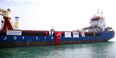 Gazze'ye yardım taşıyan "15. İyilik Gemisi" yola çıktı