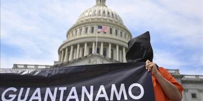 ABD, Guantanamo Körfezi'ne düzensiz göçmenleri göndermeye başladığını duyurdu