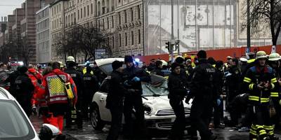Münih'te araç kalabalığa daldı: Çok sayıda yaralı var