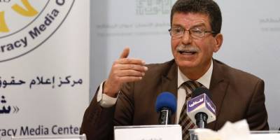 Abbas, Esirler Komitesi Başkanı Kaddura Faris'i görevden aldı