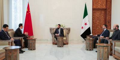 Ahmed Şara Çin'in Suriye Büyükelçisi ile bir araya geldi
