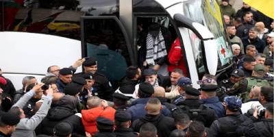 Mossad'ın 14 yıl önce kaçırdığı Dirar Ebu Sisi özgürlüğüne kavuştu