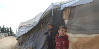 Binlerce İdlibli, ramazanı evlerinden uzakta karşılıyor