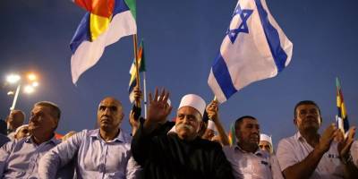 Suriye’de yeni yönetimi sıkıştırma unsurları