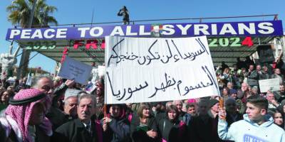 Dürzileri bahane eden katil Netanyahu’ya Suriyeli gazeteciden tokat gibi cevap