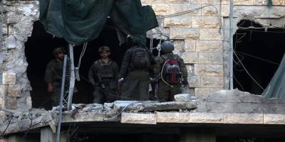 İşgal güçleri, Batı Şeria'da pek çok noktaya baskın düzenledi