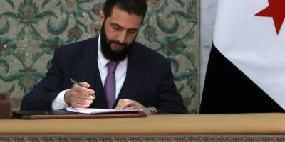 Suriye'de 3 ayda hazırlanan anayasa Türkiye'ye ders olur mu?