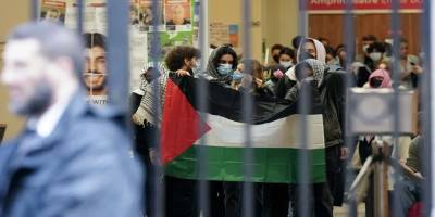 Üniversiteler “İsrail'in sözcüsü gibi davranmayı” bırakmalıdır