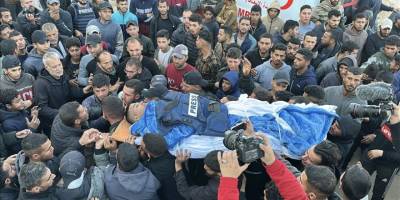 Katil İsrail, Filistinli gazeteci Husam Şebat'ı öldürdüğünü kabul etti