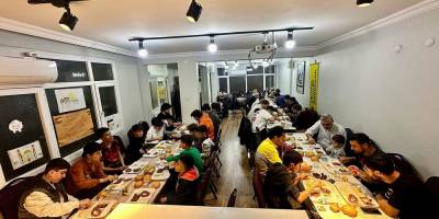 Özgür-Der Adana Şubesi iftar programı gerçekleşti