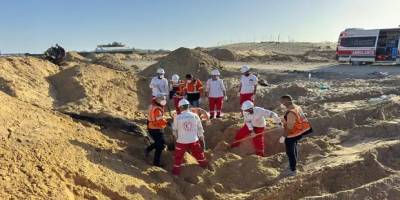 Gazze'de toplu mezara gömülen sağlıkçının olay anına ait çektiği video bulundu