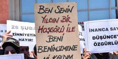 Aydın Menderes Üniversitesi öğrencileri: “Başörtüsüne yönelik ayrımcı söylemleri kınıyoruz”