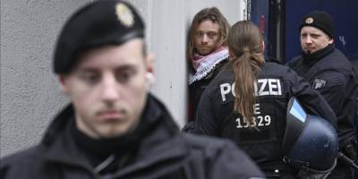 Almanya'nın 4 Filistin destekçisini sınır dışı etmek istemesi tepkilere yol açtı  