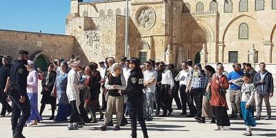 İşgalci Yahudilerin Mescid-i Aksa'ya baskınları devam ediyor