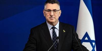 İngiltere'yi ziyaret eden İsrail Dışişleri Bakanını tutuklama çağrısı