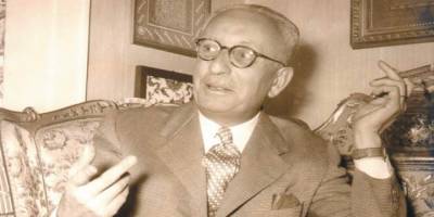 Bir akıncı beyi: Ekrem Hakkı Ayverdi  