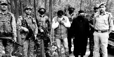 Hindistan rejimi Keşmir'de yüzlerce Müslümanı tutukladı