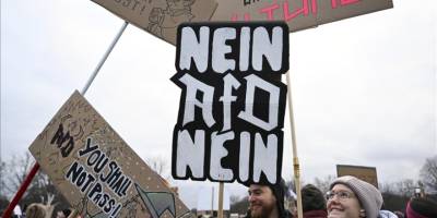 Almanya'da Anayasayı Koruma Teşkilatı, AfD'yi "kesin aşırı sağcı bir oluşum" olarak sınıflandırdı